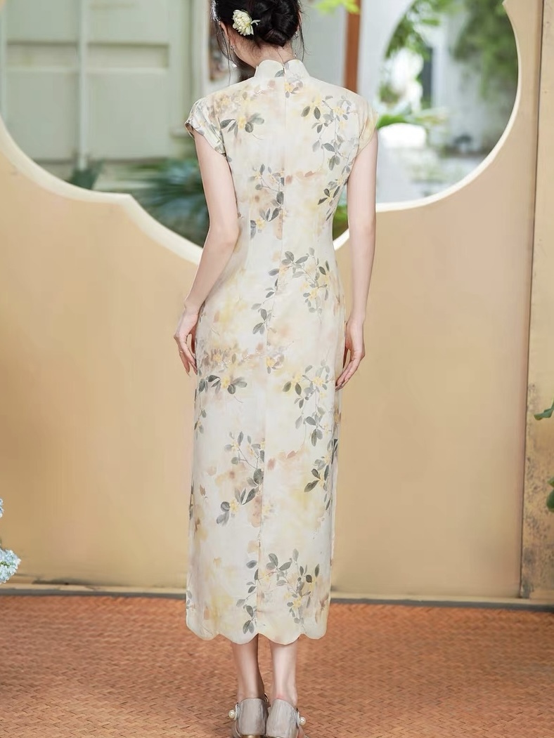 Ci Fang Cao Sleeve Floral Cheongsam