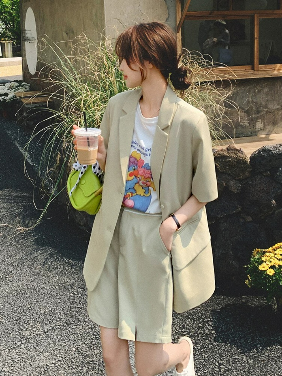 Danica Short Sleeves Blazer & Shorts Set (Discounted-M size)