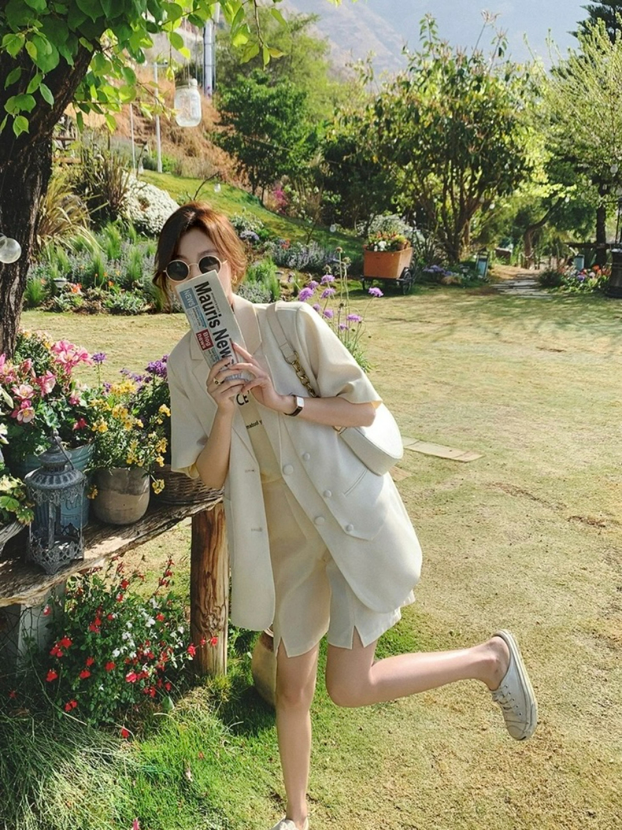 Danica Short Sleeves Blazer & Shorts Set (Discounted-M size)