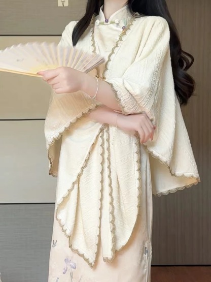 Ci Heng Oriental Cape Shawl 