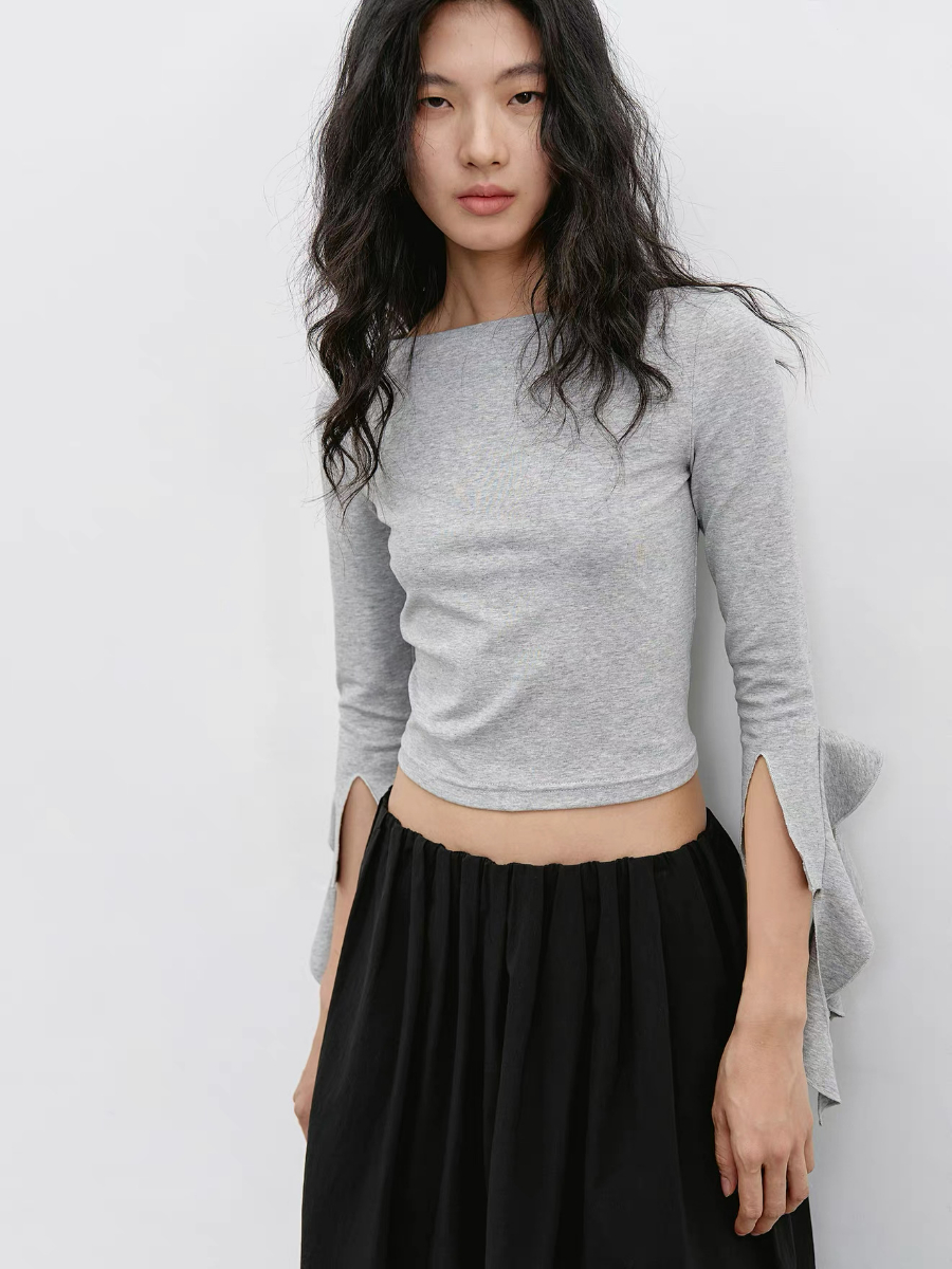Katty Soft Flare Sleeve Top