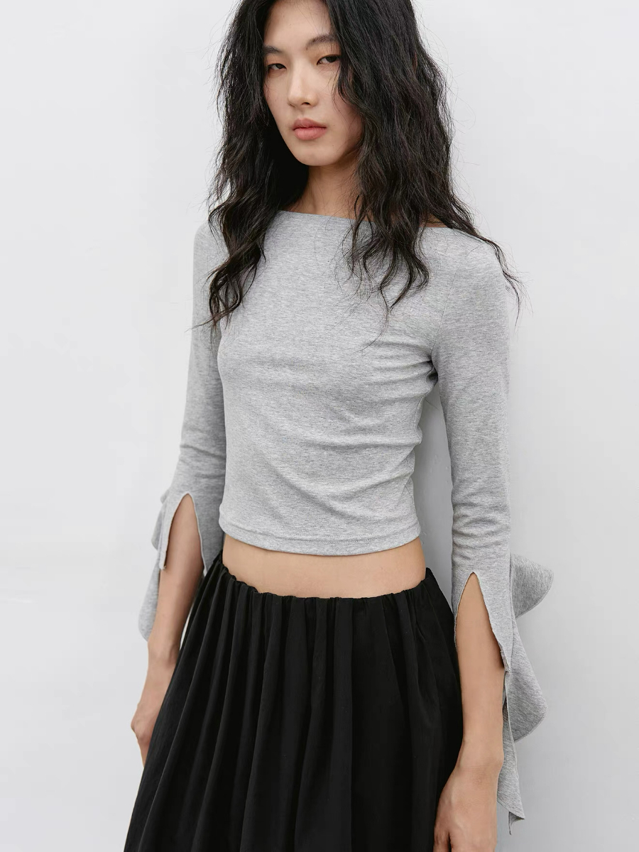 Katty Soft Flare Sleeve Top