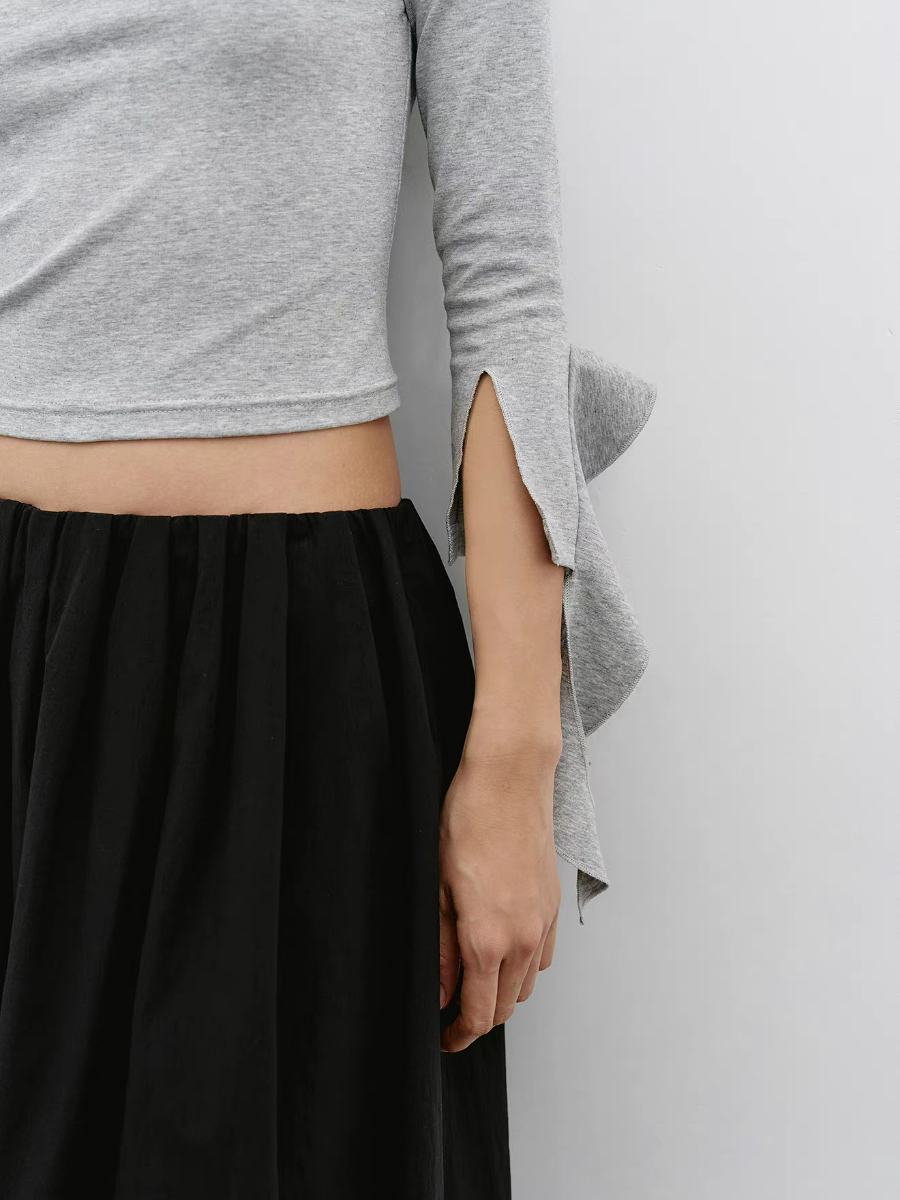 Katty Soft Flare Sleeve Top