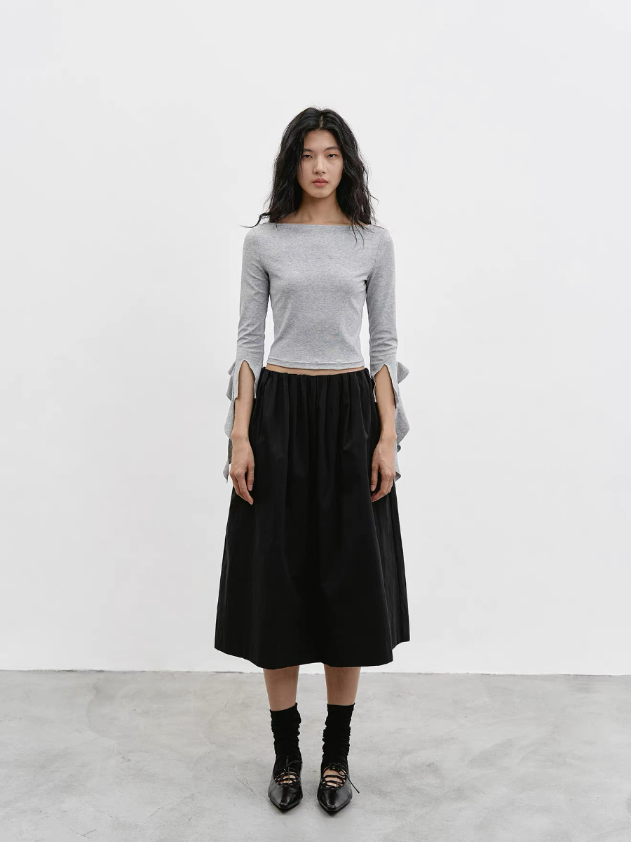 Katty Soft Flare Sleeve Top