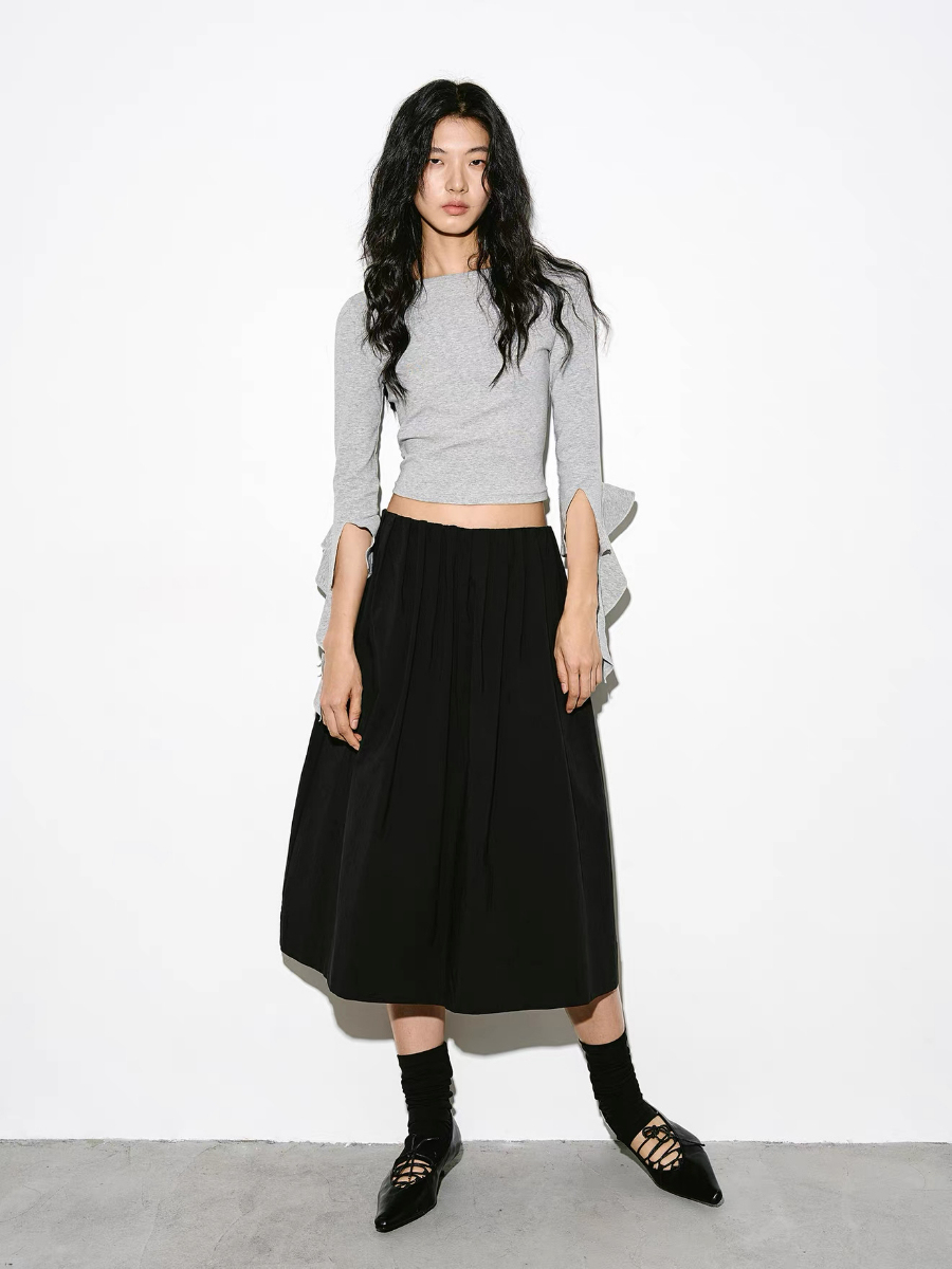 Katty Soft Flare Sleeve Top