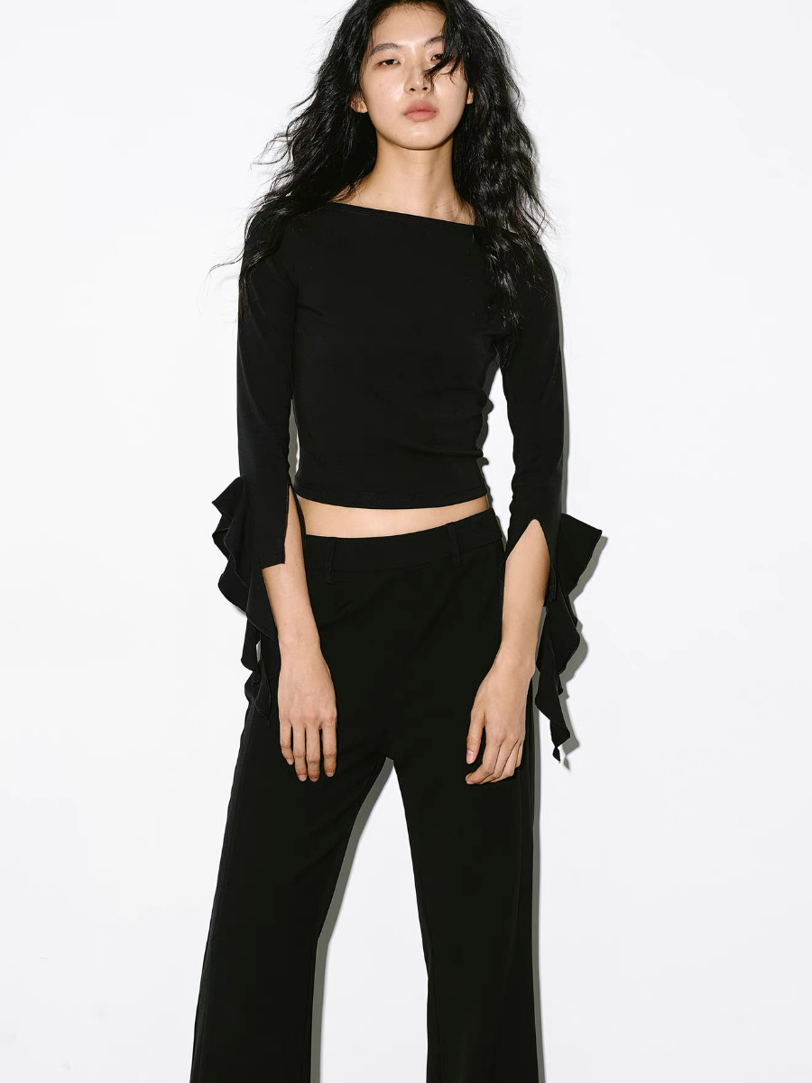 Katty Soft Flare Sleeve Top