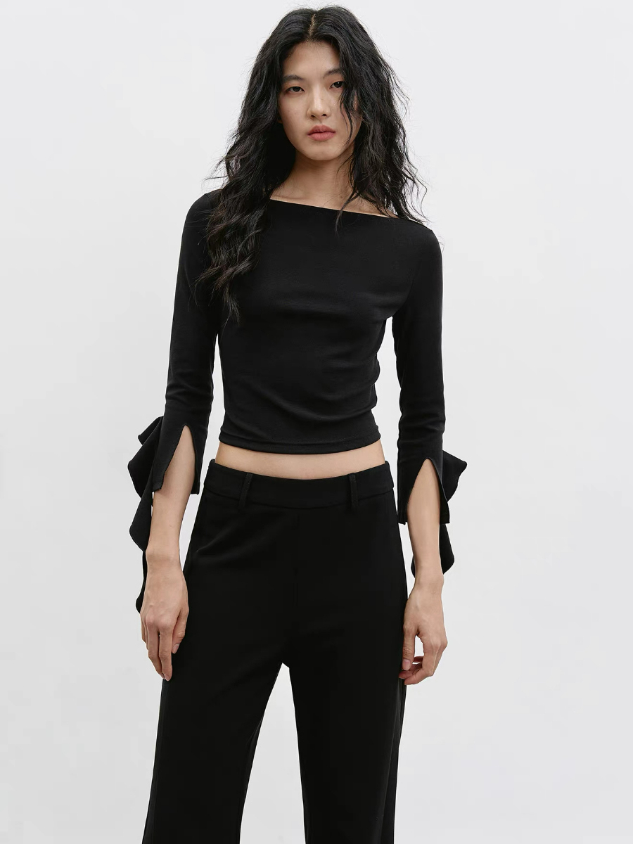 Katty Soft Flare Sleeve Top