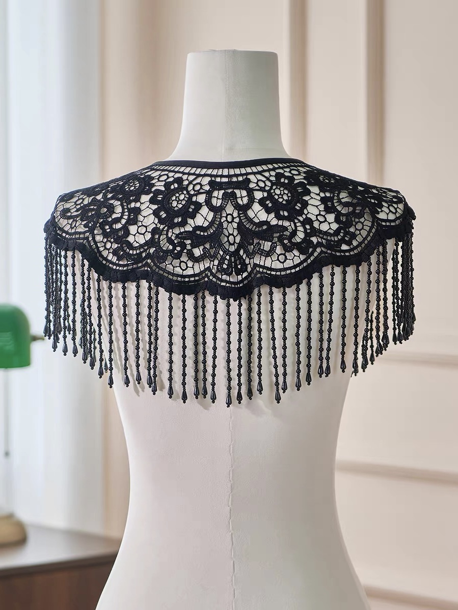 Ci Ju Pearly Lace Shawl