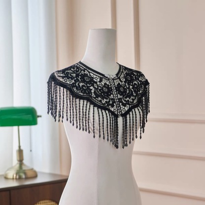 Ci Ju Pearly Lace Shawl