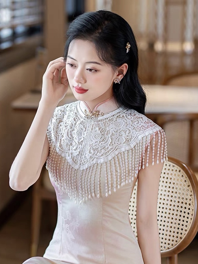 Ci Ju Pearly Lace Shawl