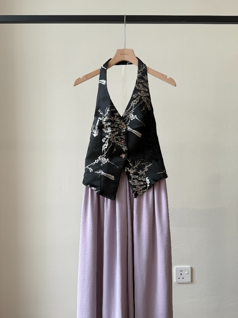 Shuang Mei Halter Neck Oriental Top