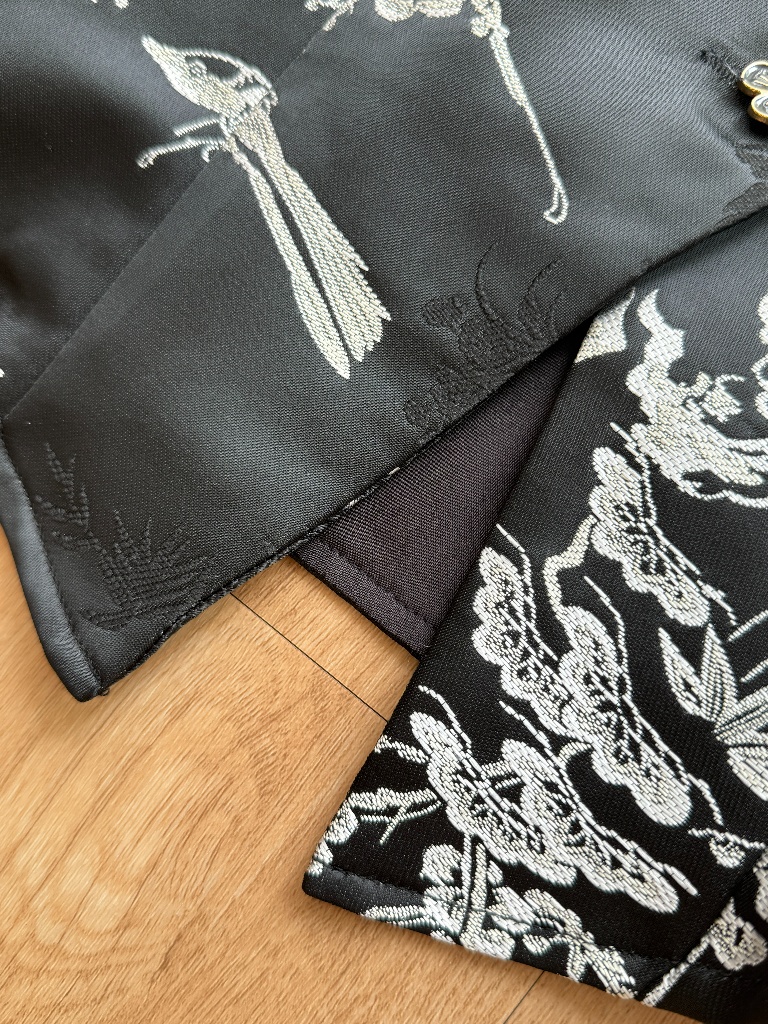 Shuang Mei Halter Neck Oriental Top