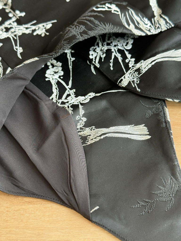 Shuang Mei Halter Neck Oriental Top