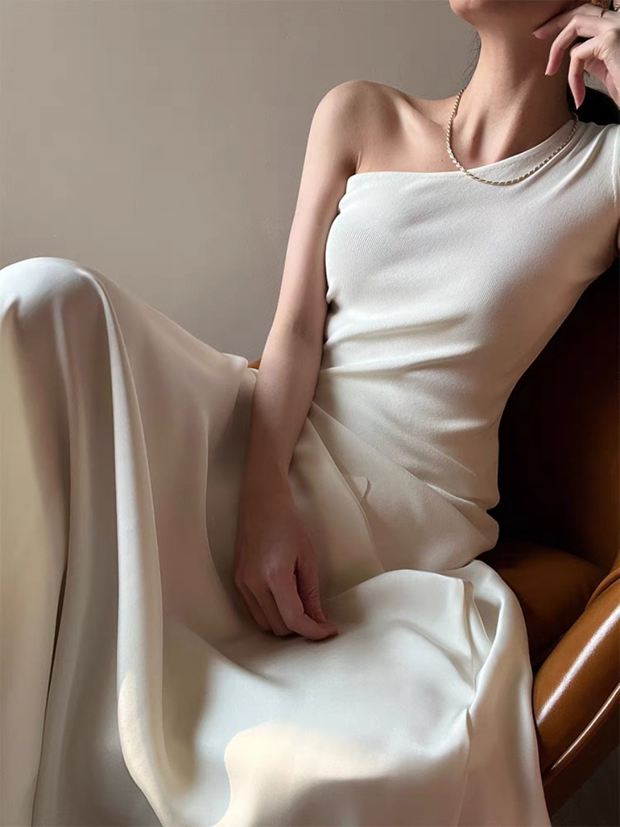 Kyera Bias Cutting Satin Maxi Skirt-The Black Bow-