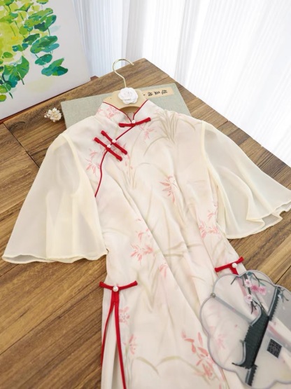 Ci Ling Floral A-Line Cheongsam