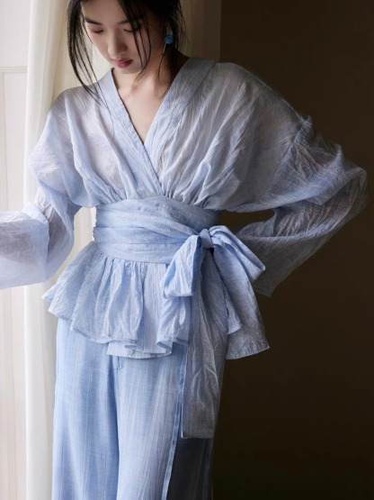 Ishie Tie Waist Kimono Top (Discounted-M size)-The Black Bow-