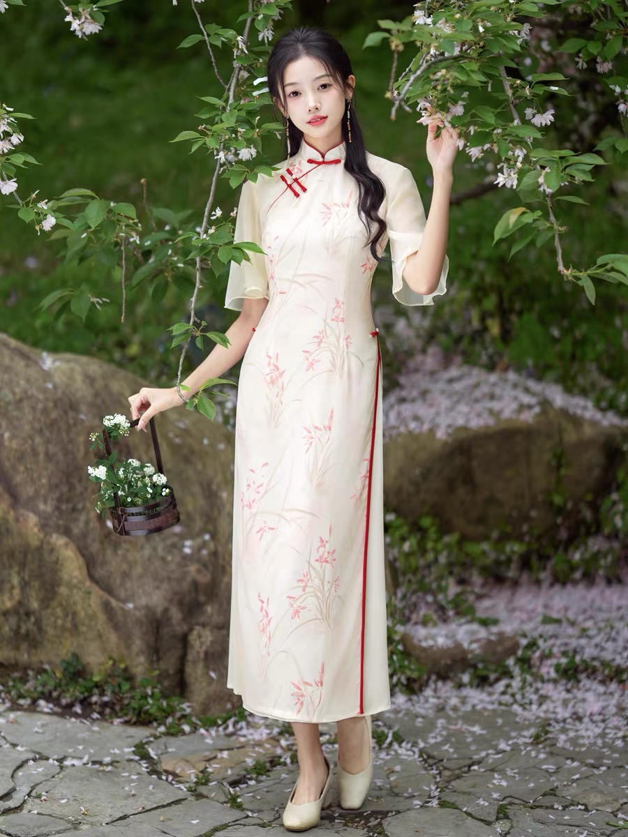 Ci Ling Floral A-Line Cheongsam