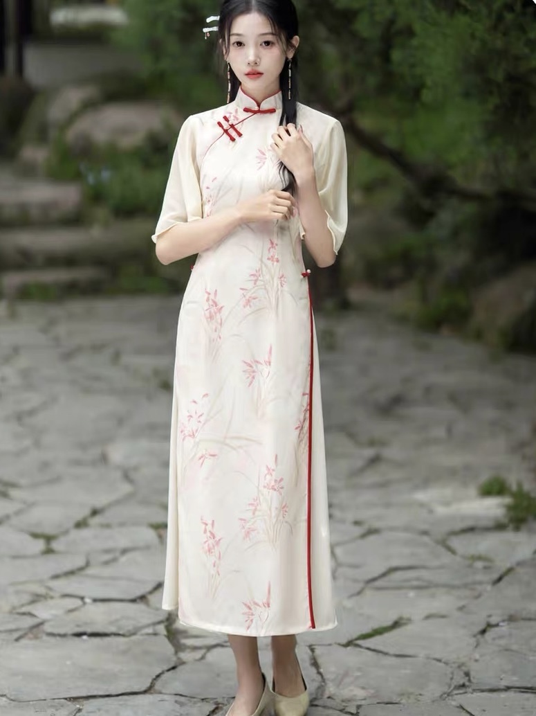 Ci Ling Floral A-Line Cheongsam