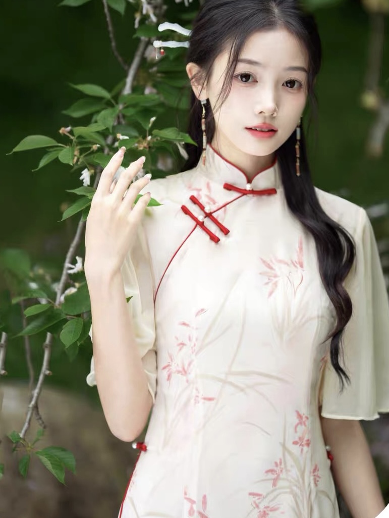 Ci Ling Floral A-Line Cheongsam