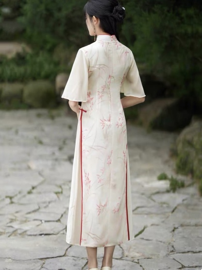 Ci Ling Floral A-Line Cheongsam