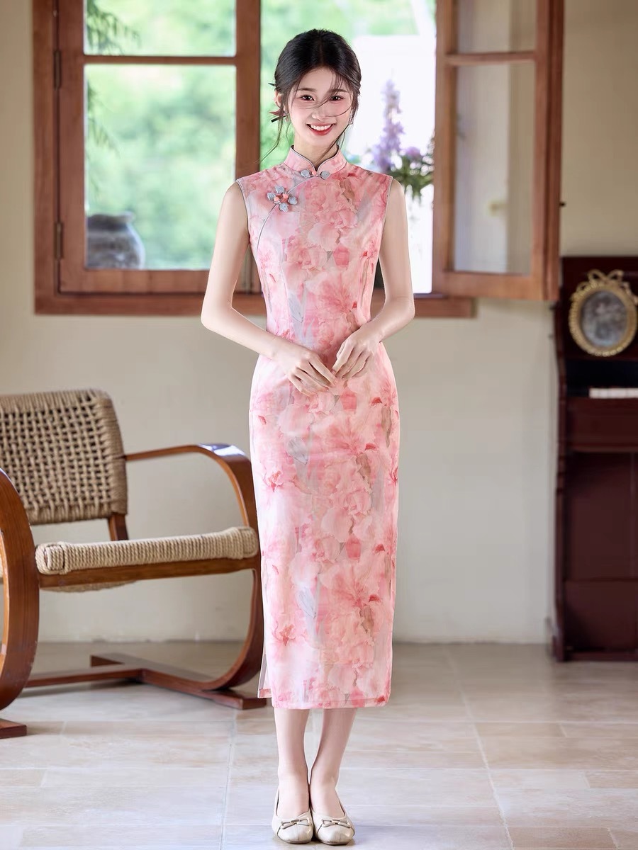 Ci Leng Floral Cheongsam