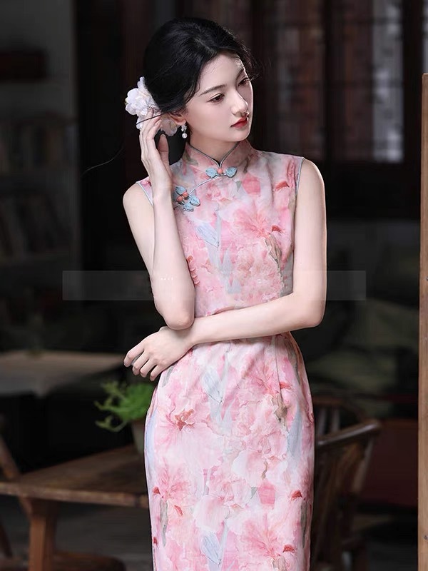 Ci Leng Floral Cheongsam