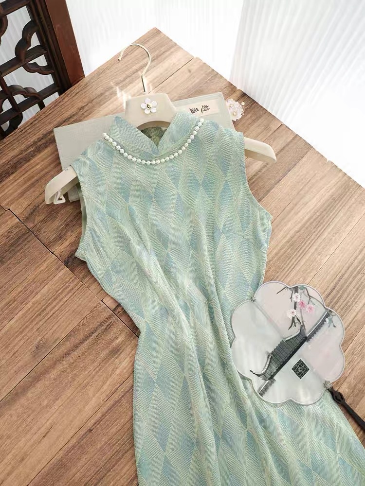 Ci Lu Diamond Shape Printing Sleeveless Cheongsam