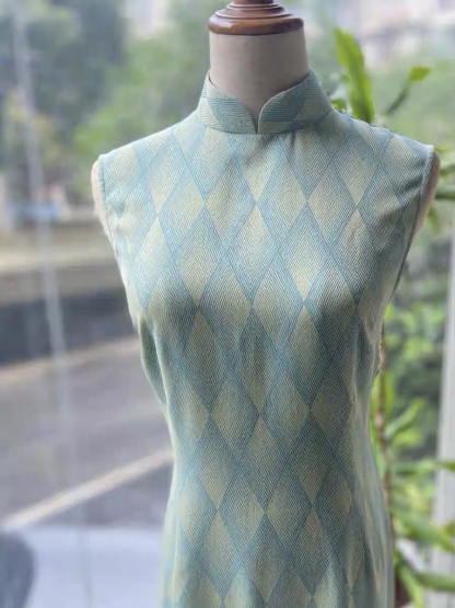 Ci Lu Diamond Shape Printing Sleeveless Cheongsam