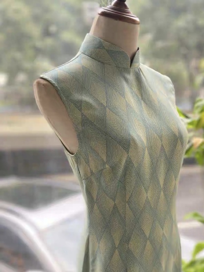 Ci Lu Diamond Shape Printing Sleeveless Cheongsam
