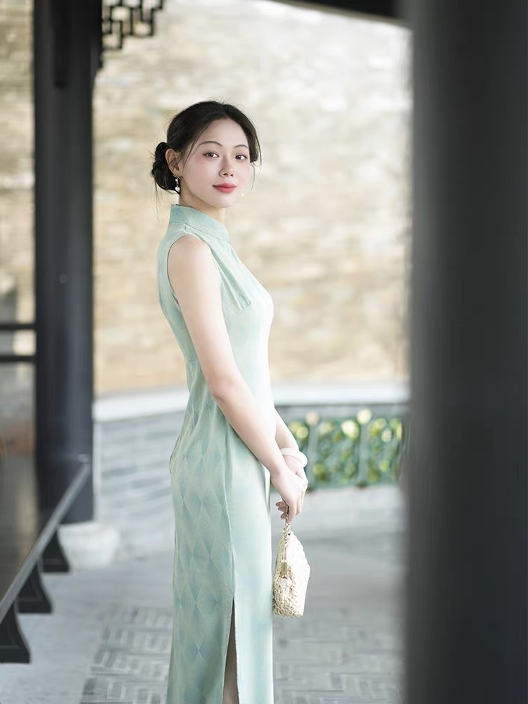 Ci Lu Diamond Shape Printing Sleeveless Cheongsam