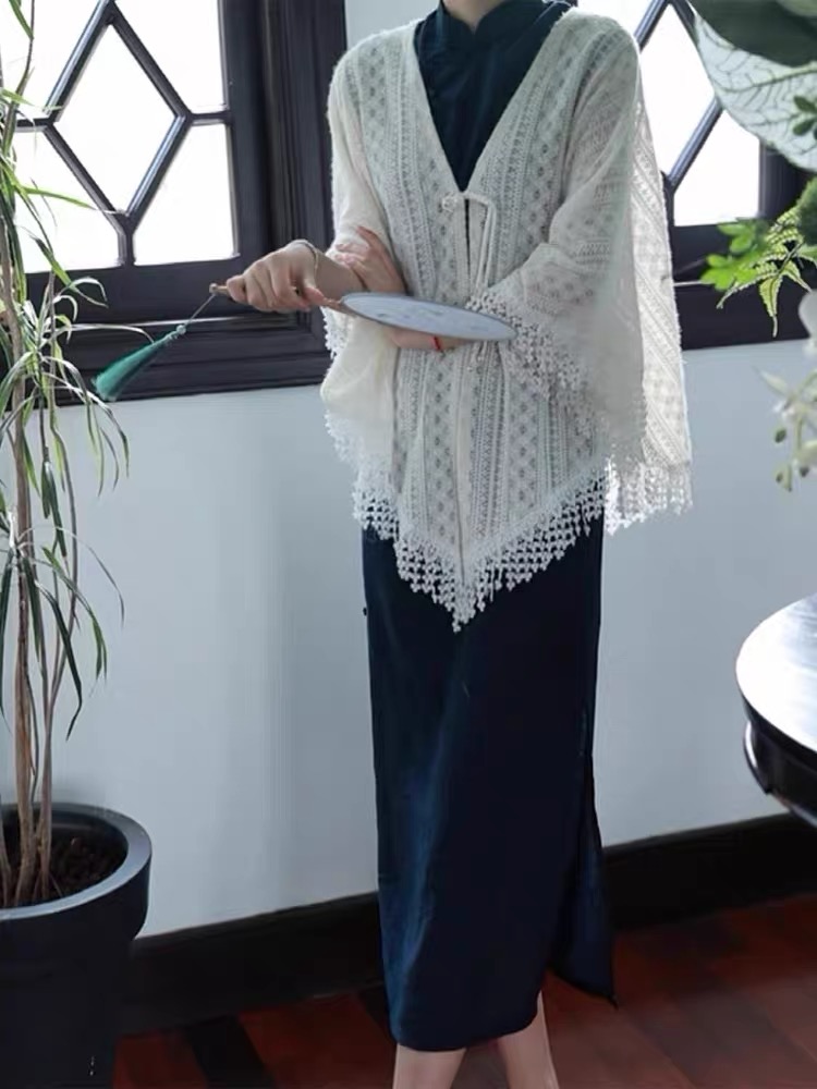 Ci Man Crochet Cardigan with Tassels