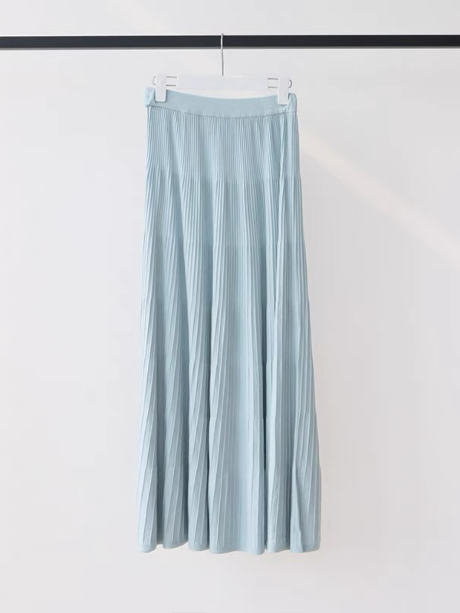 Emma Pleated Maxi Skirt-The Black Bow-