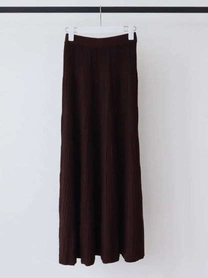 Emma Pleated Maxi Skirt-The Black Bow-
