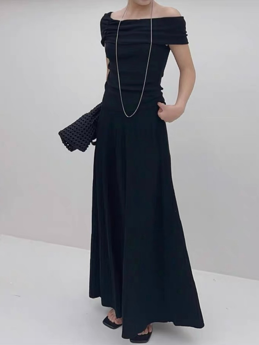 Emma Pleated Maxi Skirt-The Black Bow-
