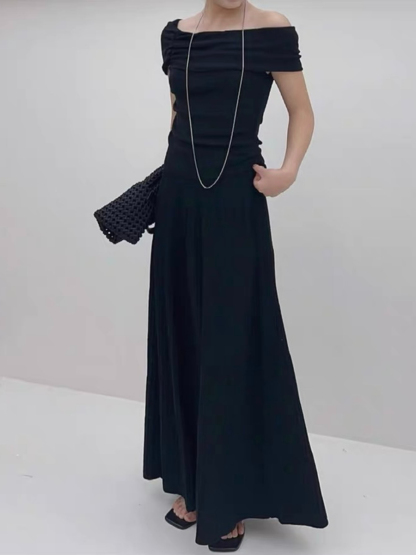 Emma Pleated Maxi Skirt-The Black Bow-