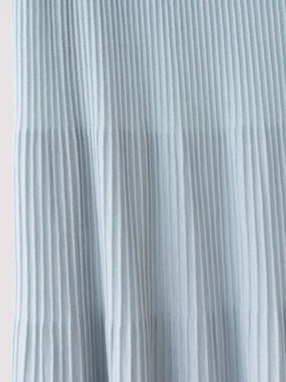 Emma Pleated Maxi Skirt-The Black Bow-