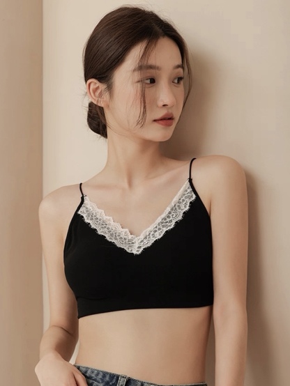 Ley Lacey Trim Padded Crop Top