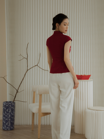 Zi Lan Oreintal Top-The Black Bow-