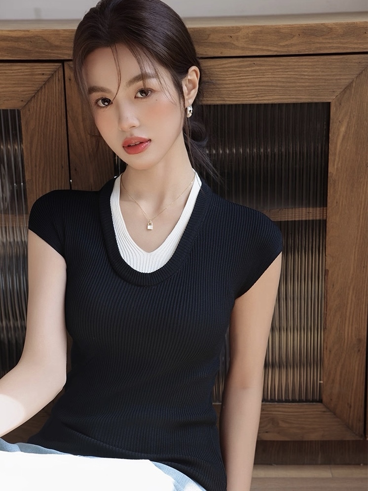 Lucy Fake Two Piece Top