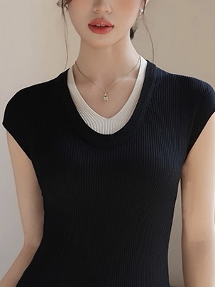 Lucy Fake Two Piece Top