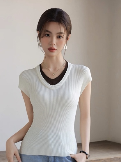 Lucy Fake Two Piece Top