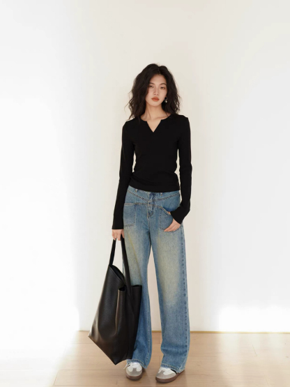 Ken Notch Neckline Long Sleeve Top