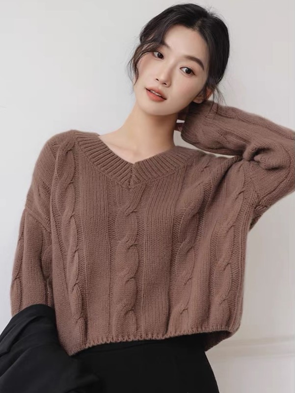 Lennon V-Neck Twisted Knit Sweater