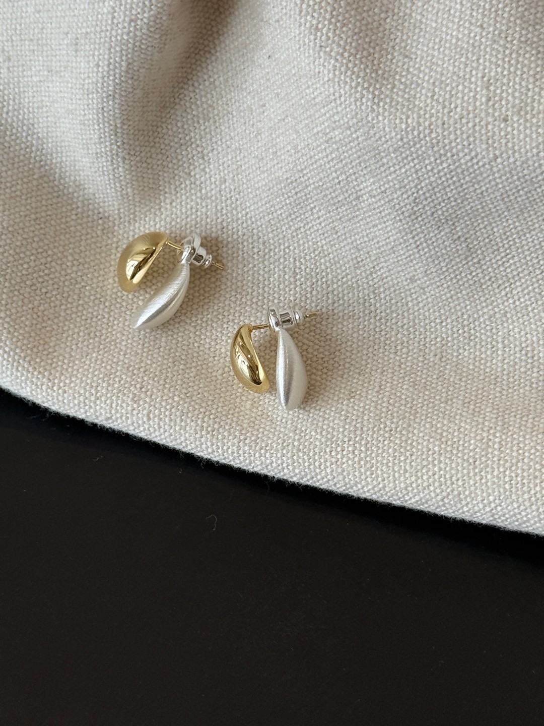 Ji-San Dual Finish Convertible Earrings