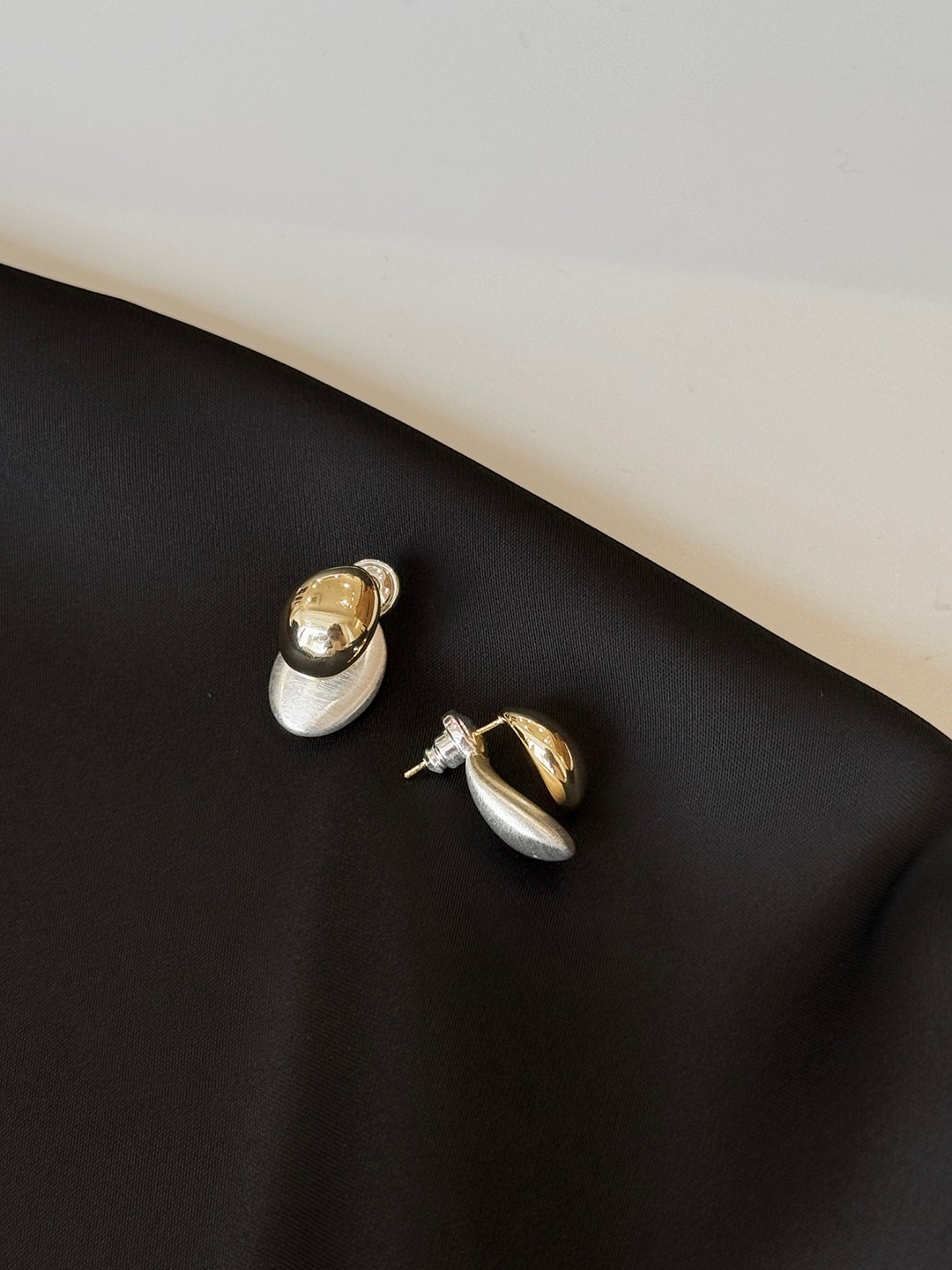 Ji-San Dual Finish Convertible Earrings