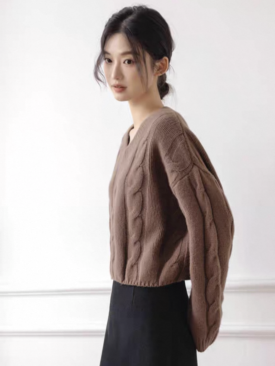 Lennon V-Neck Twisted Knit Sweater