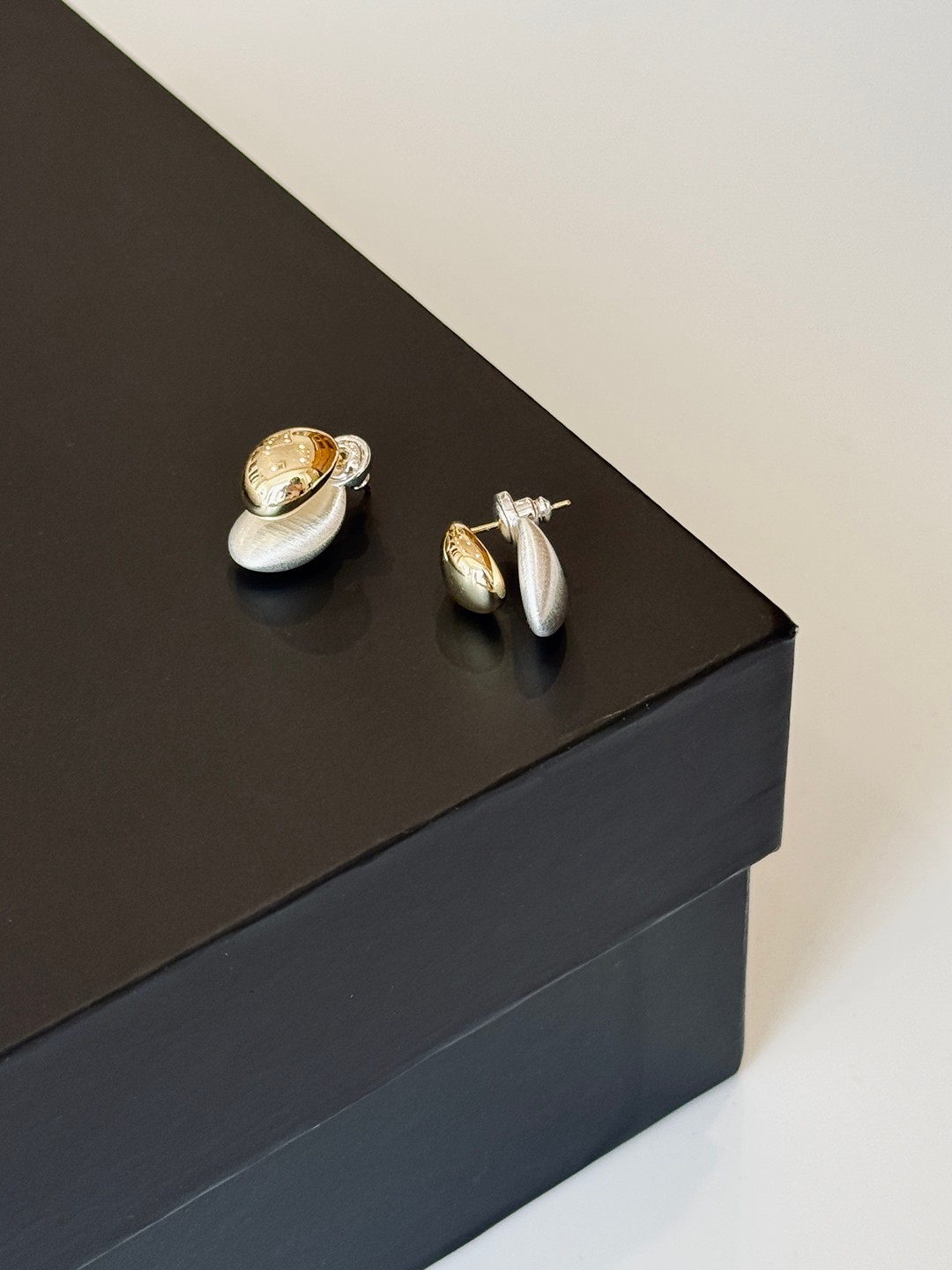 Ji-San Dual Finish Convertible Earrings