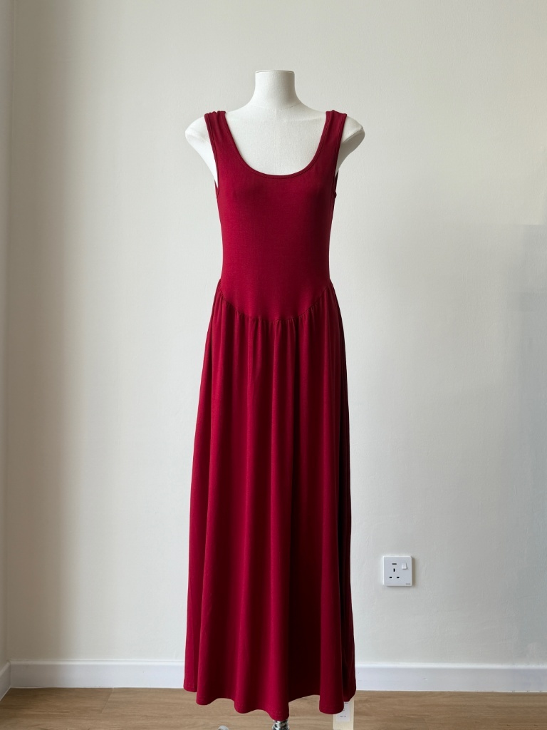 Lucya Round Neck Sleeveless Maxi Dress