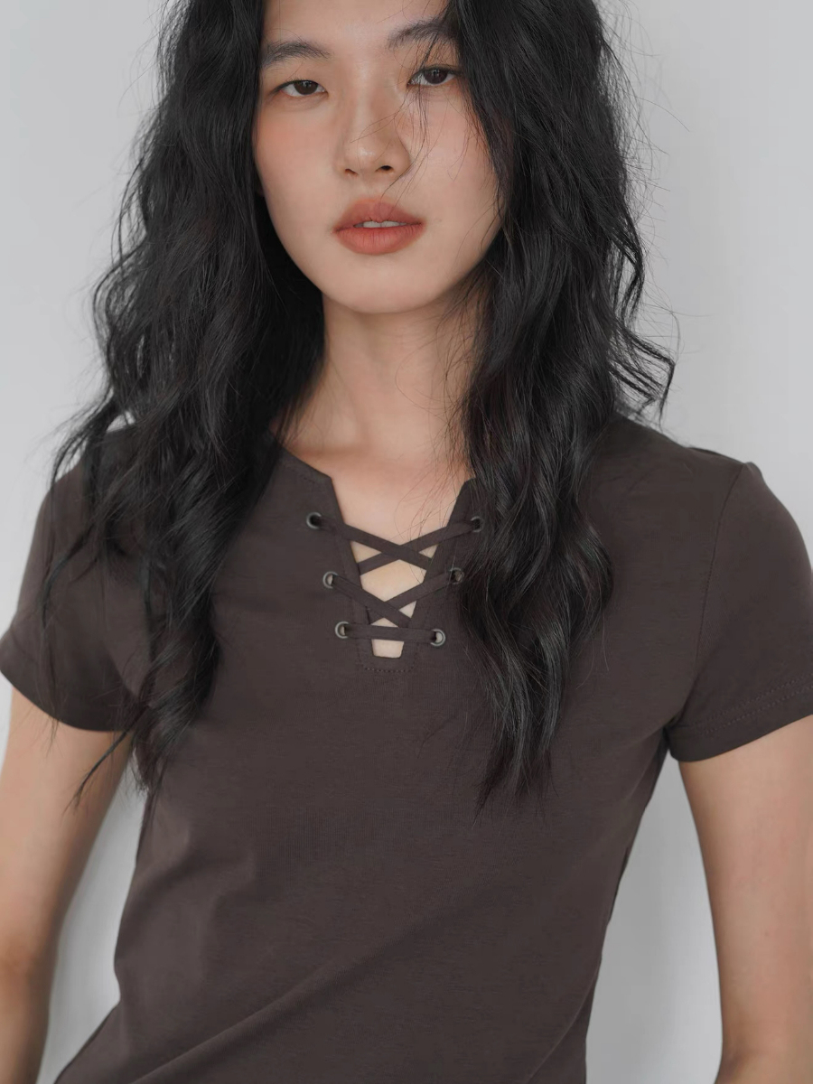 Kylian Notch Collar Tie Up Top