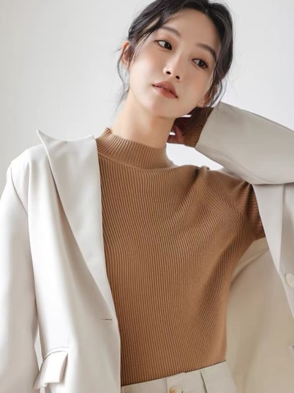 Lauren Mid Neck Knit Top